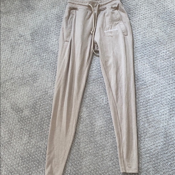Alphalete Joggers XS tan - Picture 2 of 5